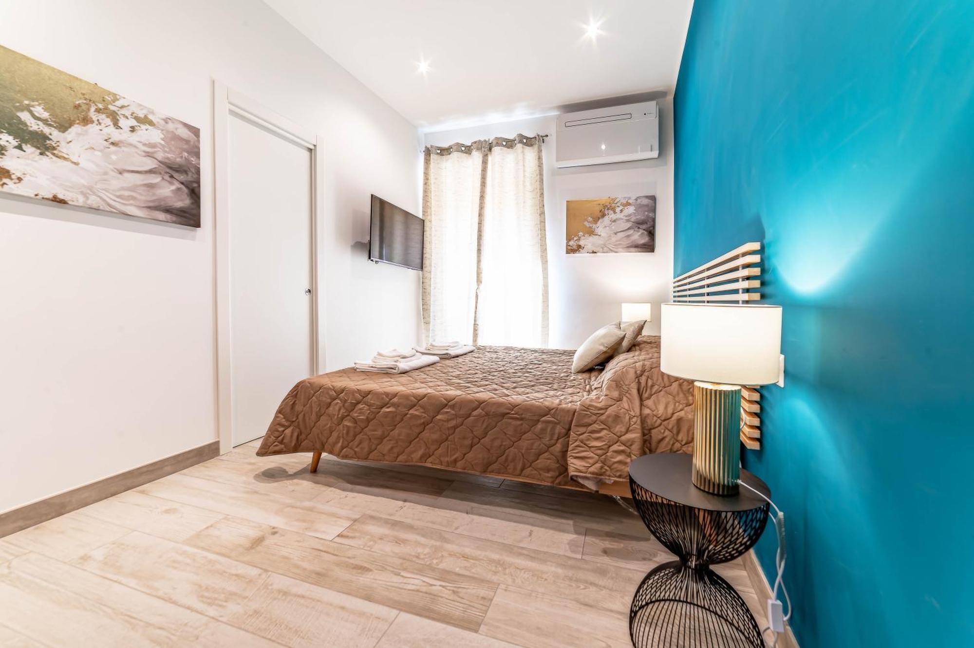 Colosseo Cozy Rooms B&B Рим Екстериор снимка