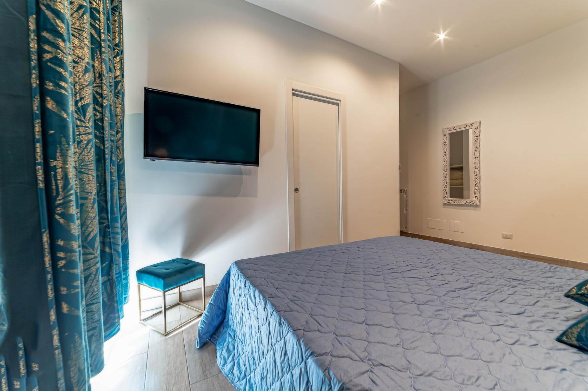 Colosseo Cozy Rooms B&B Рим Екстериор снимка